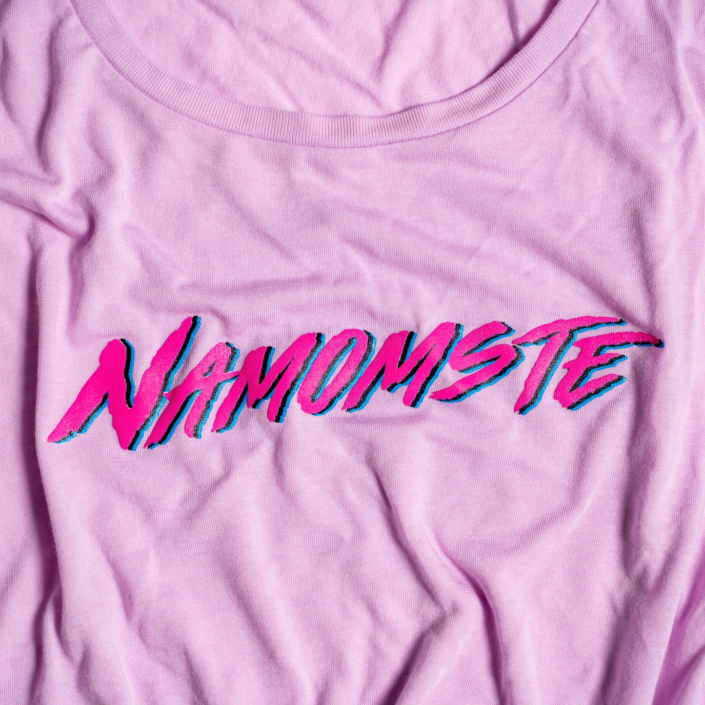 Mommi Vice NAMOMSTE Flowy Muscle Tank