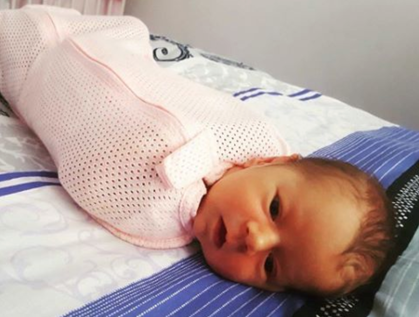 Woombie - True AIR and Super Stretch Peanut Swaddle: 3-6M / True Air