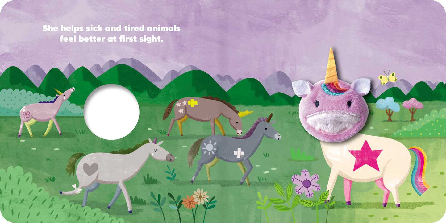 Simon & Schuster - Magical Unicorn: Finger Puppet Book by: Board Books; 8 pages / English